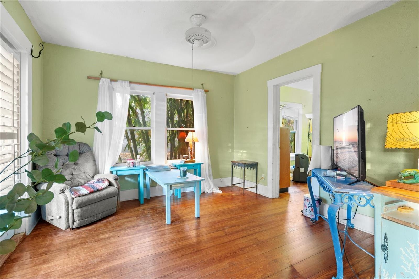 WHITE BEAR PARK - Residential