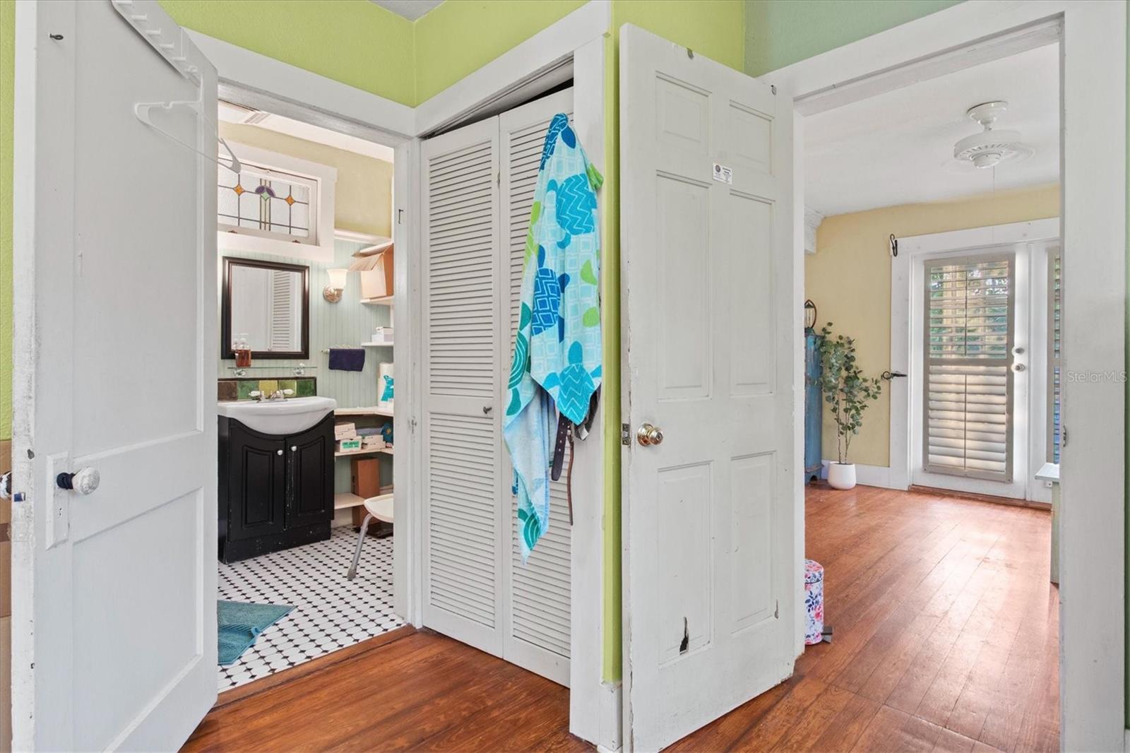 WHITE BEAR PARK - Residential