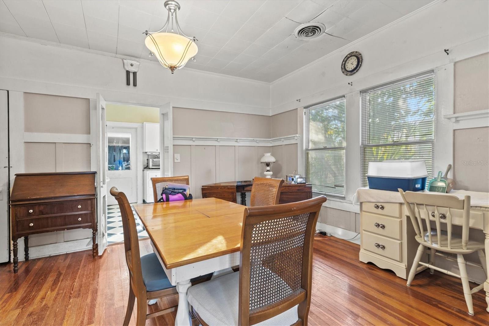 WHITE BEAR PARK - Residential