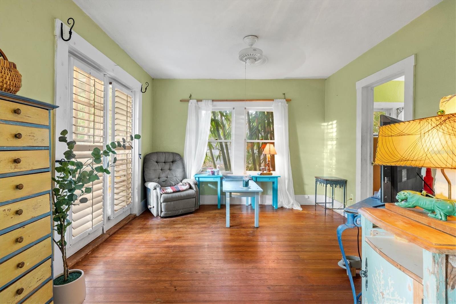 WHITE BEAR PARK - Residential