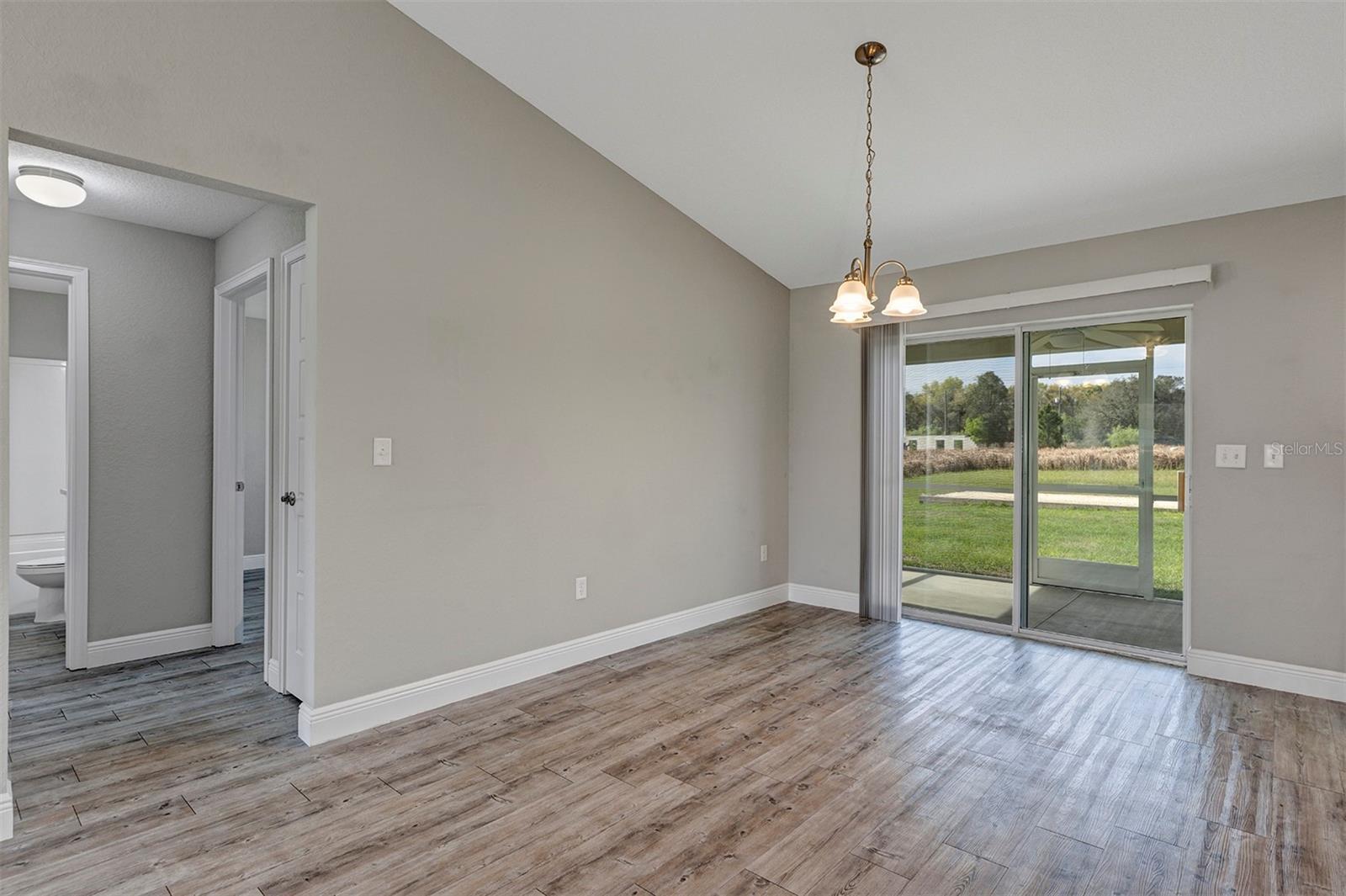 SILVER SPGS SHORES UN 33 - Residential