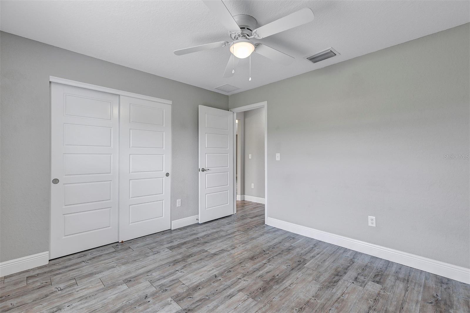 SILVER SPGS SHORES UN 33 - Residential