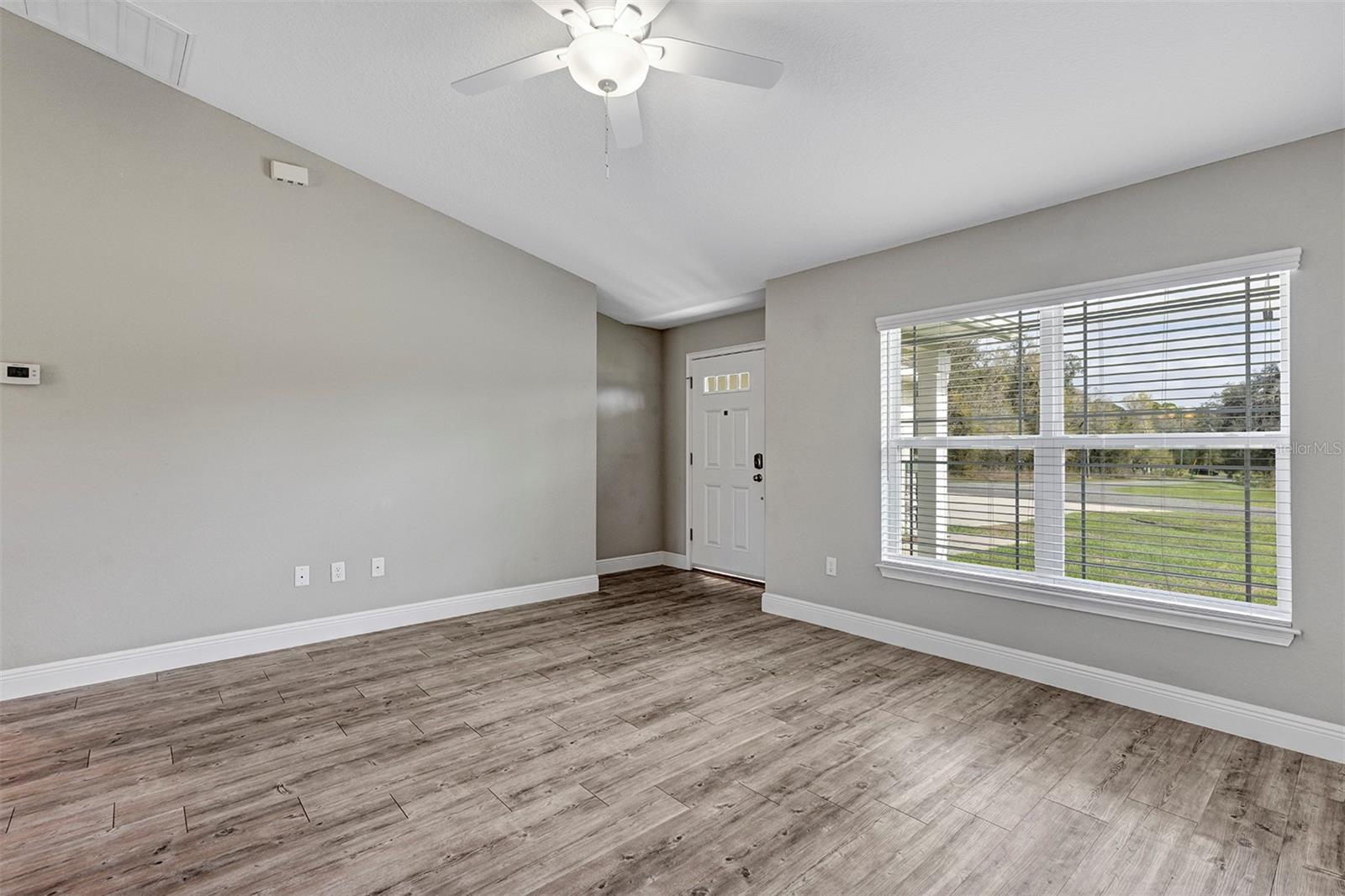 SILVER SPGS SHORES UN 33 - Residential