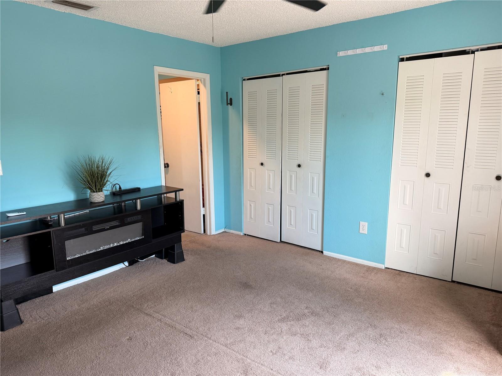 PARADISE LAKES RESORT CONDO - Residential