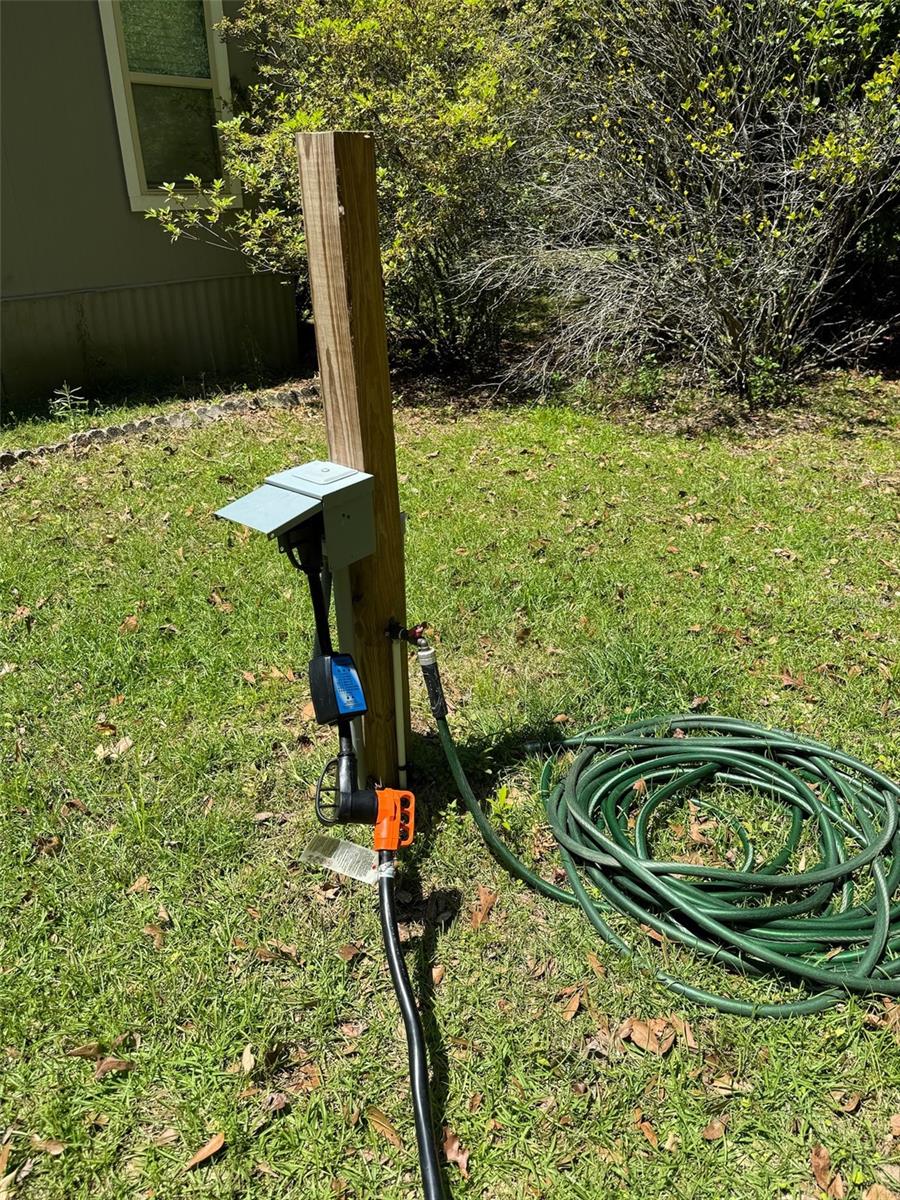 LAUREL FARMS - Residential