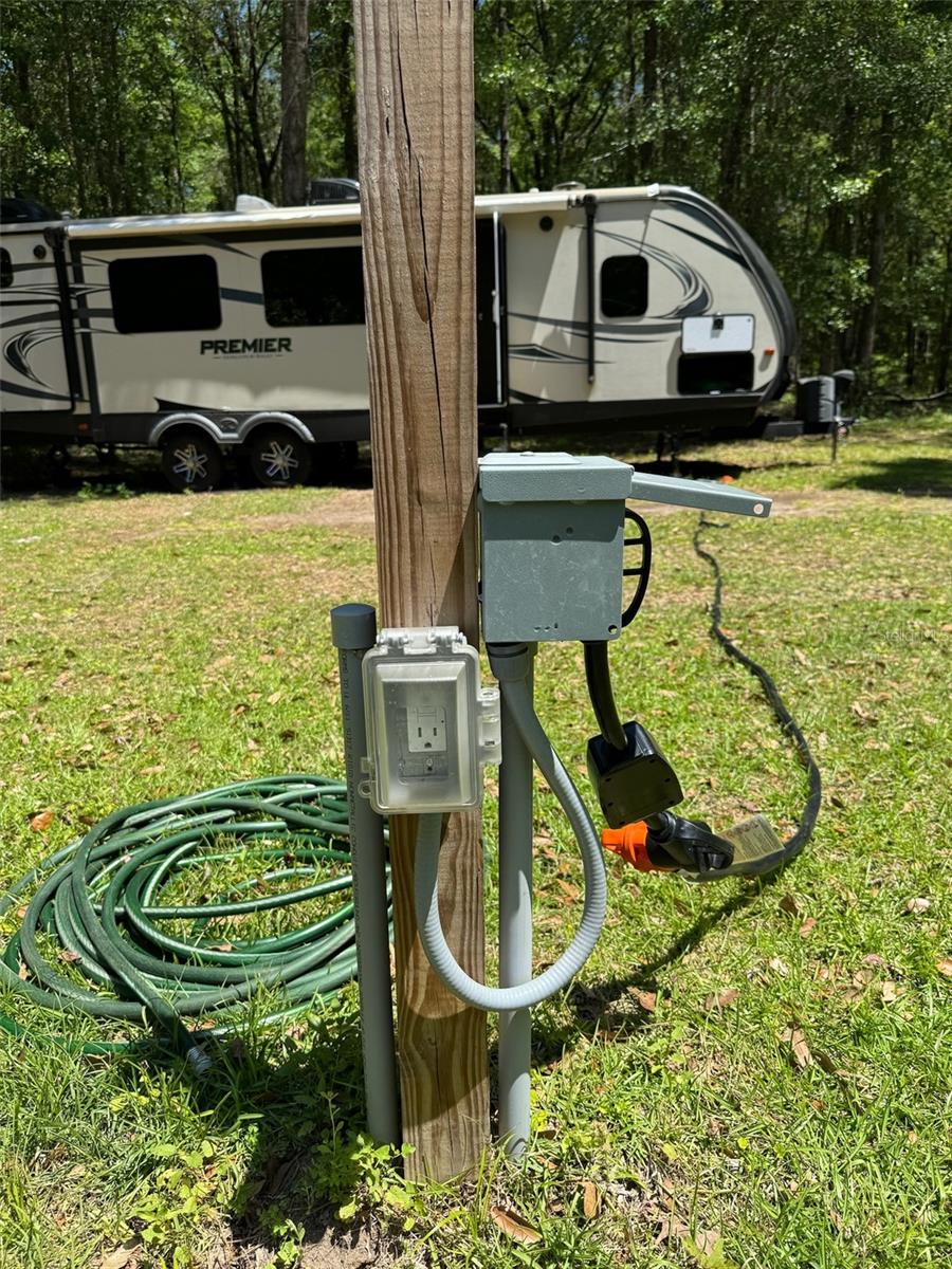 LAUREL FARMS - Residential