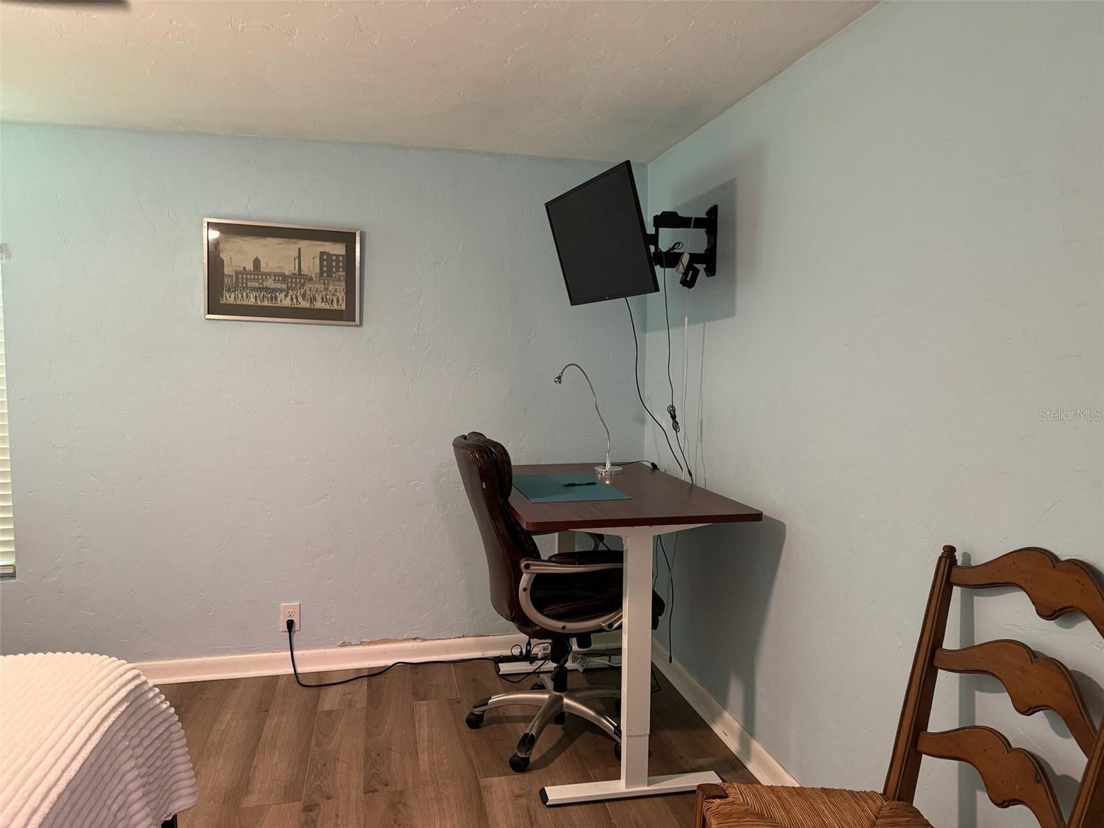 LAUREL FARMS - Residential