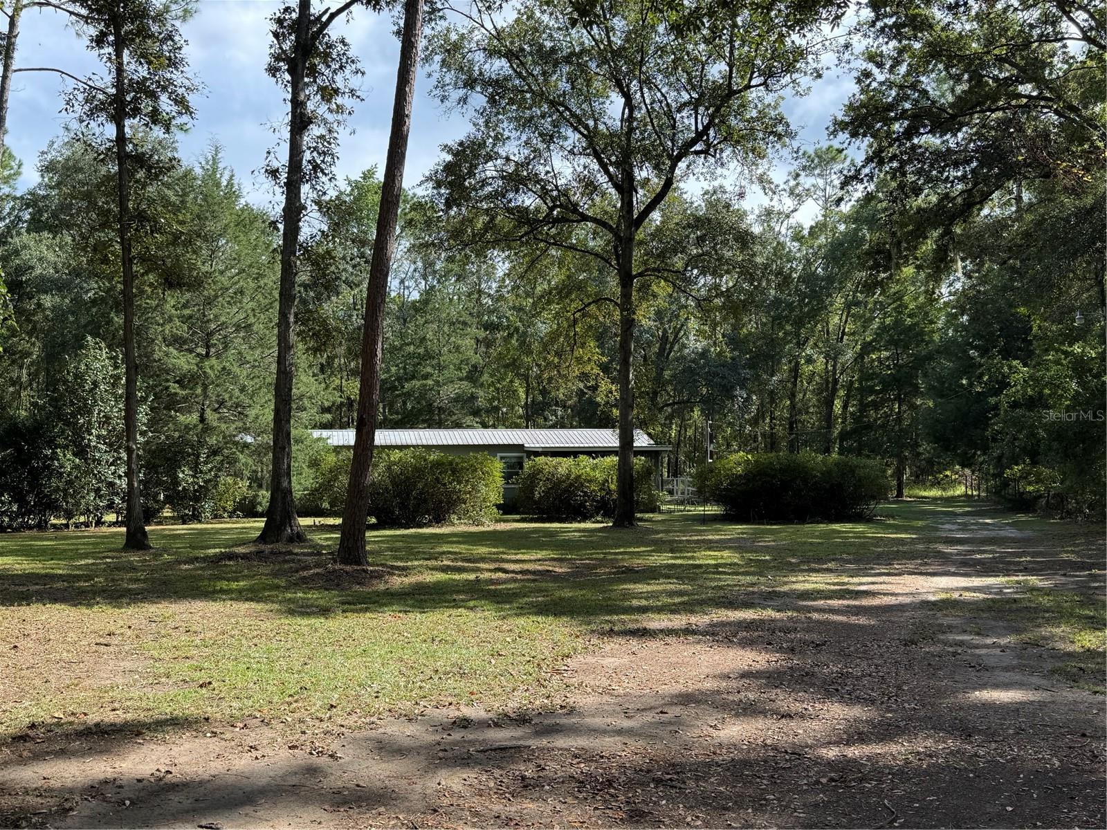 LAUREL FARMS - Residential