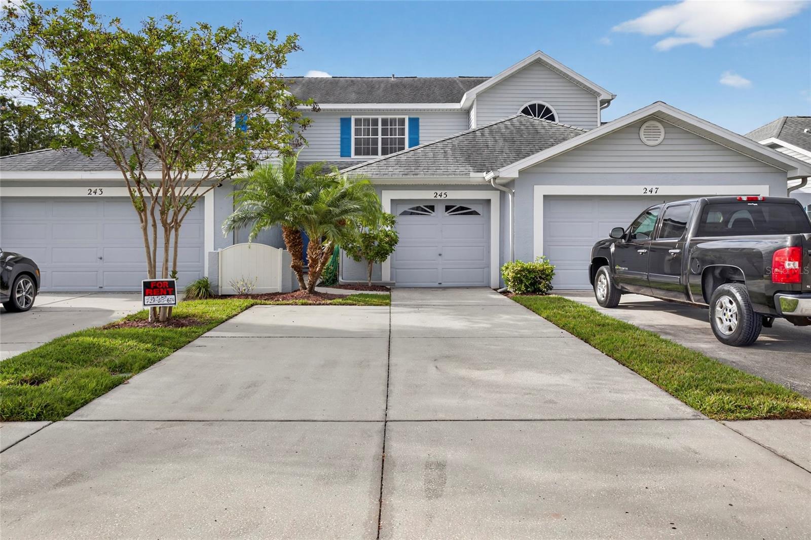 SUN KETCH TWNHMS AT CYPRESS LAKES - Residential Lease