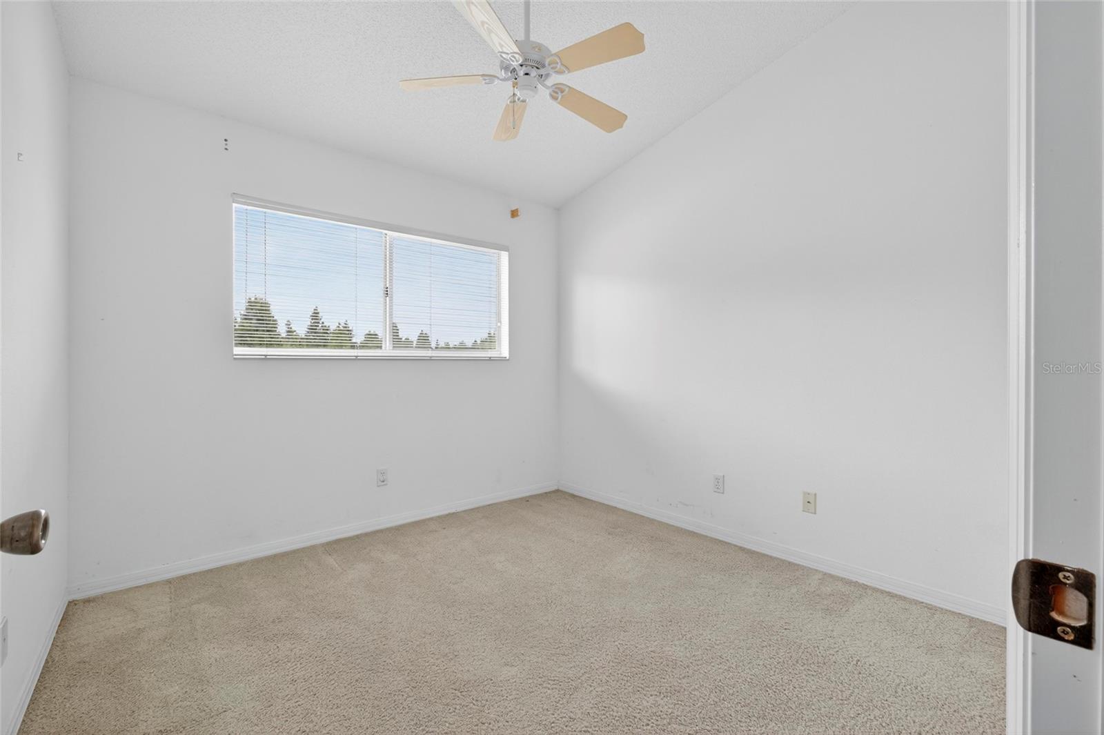 SUN KETCH TWNHMS AT CYPRESS LAKES - Residential Lease