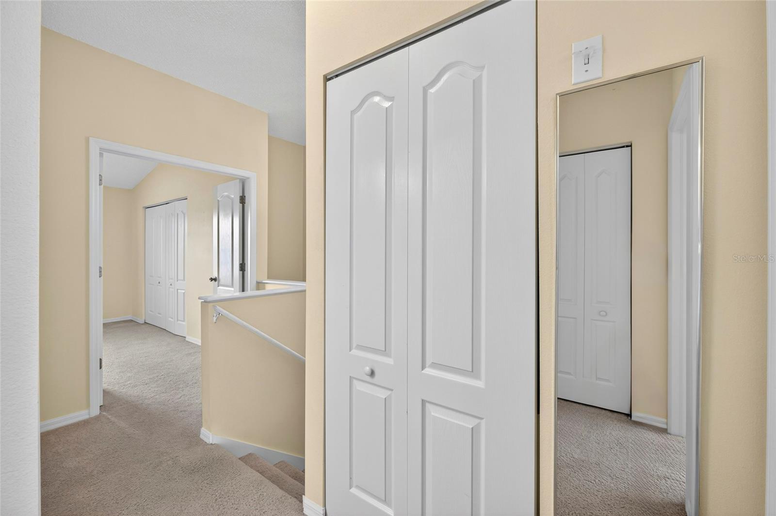 SUN KETCH TWNHMS AT CYPRESS LAKES - Residential Lease