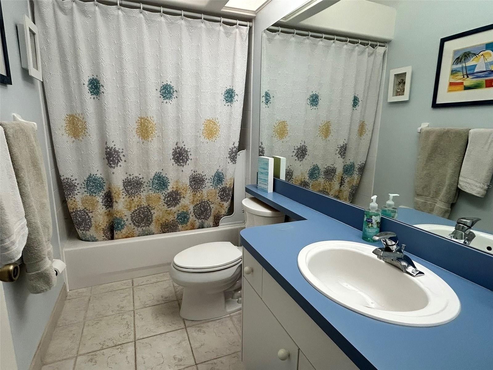 SUN KETCH TWNHMS AT CYPRESS LAKES - Residential Lease