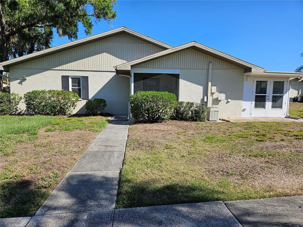 Photo of 1905 Canterbury Lane #E-9, Sun City Center, FL 33573 (MLS # TB8492907)