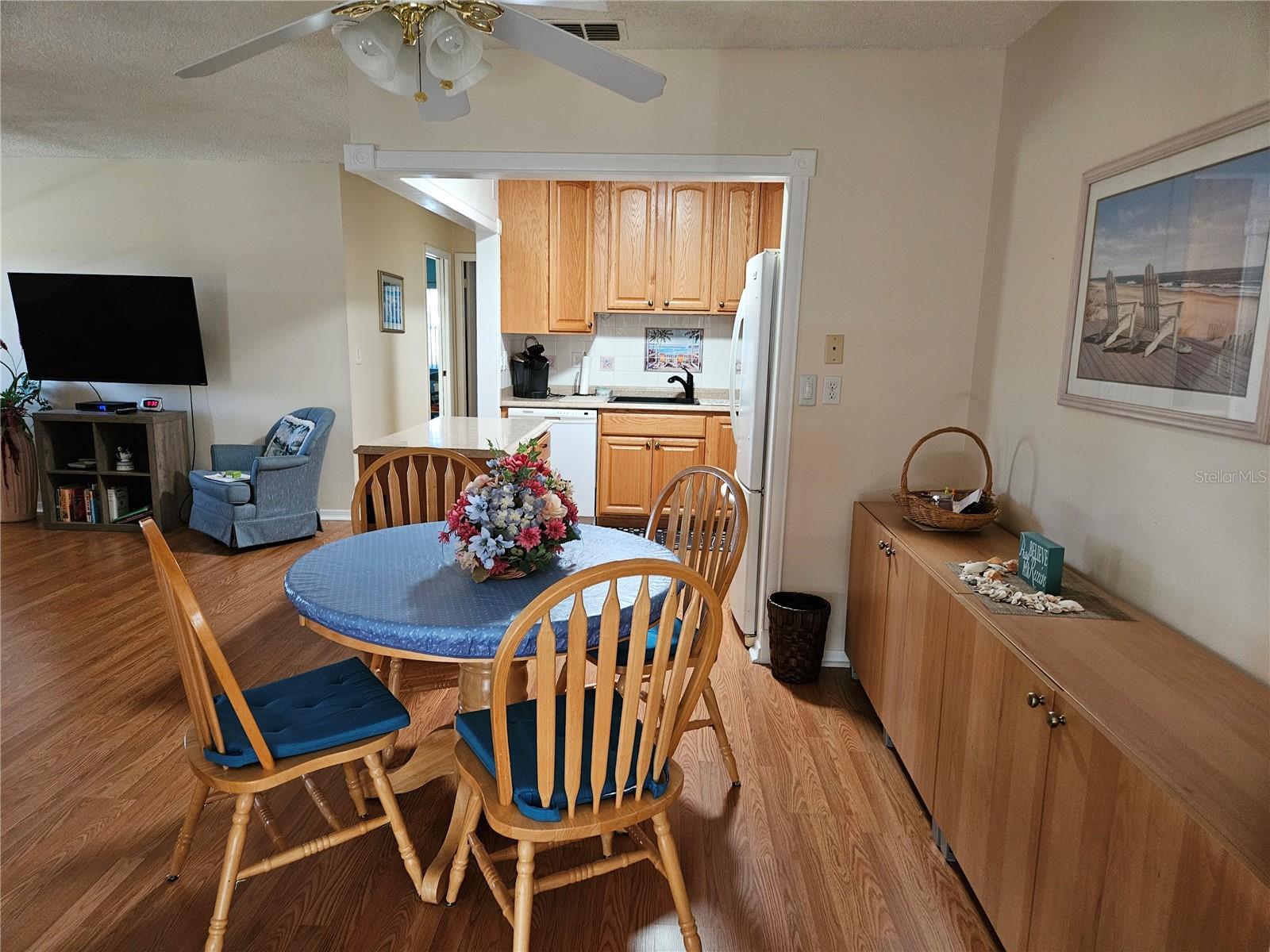 CAMBRIDGE E CONDO REV - Residential