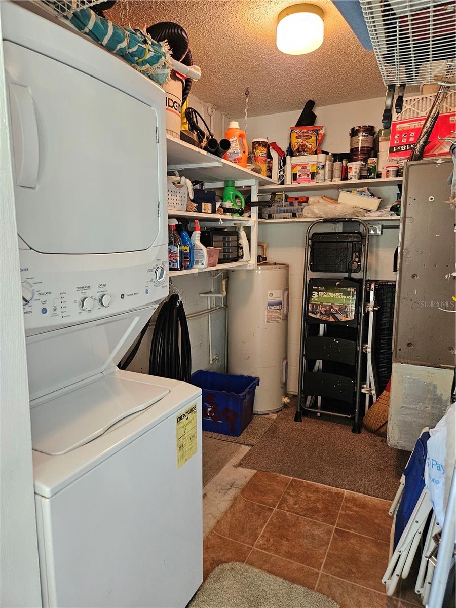 CAMBRIDGE E CONDO REV - Residential