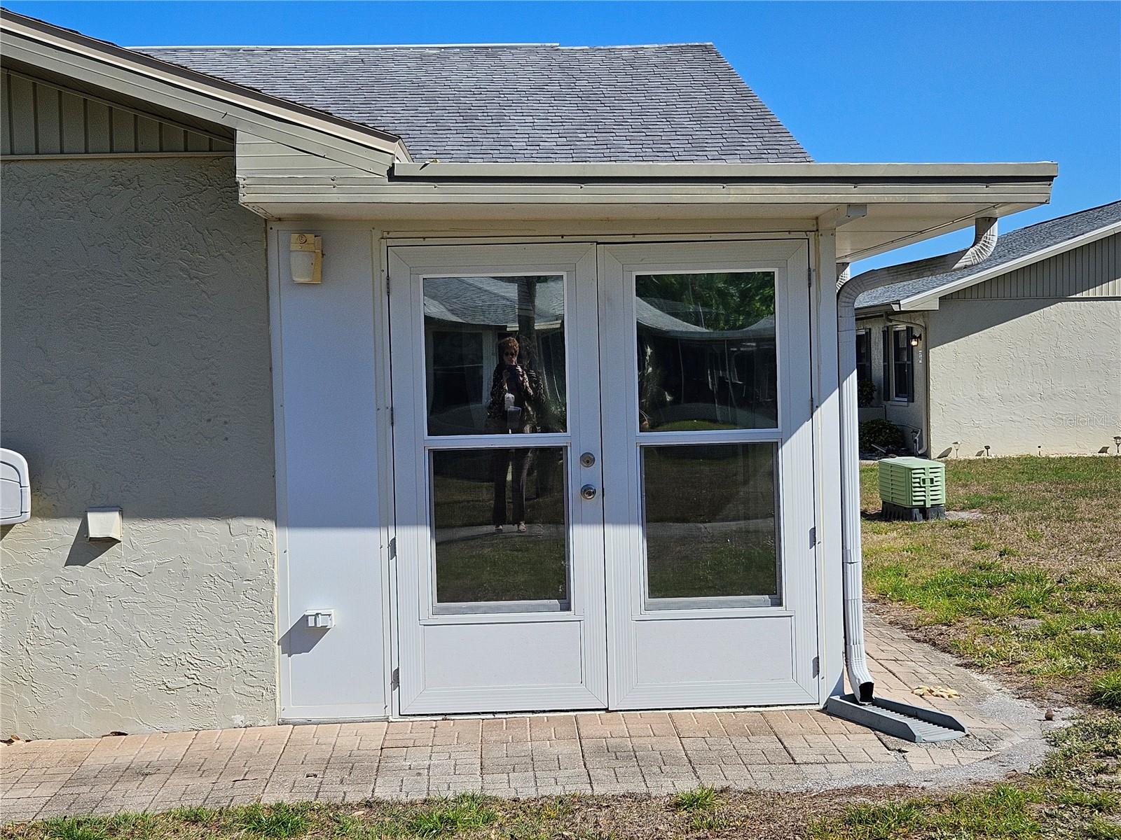 CAMBRIDGE E CONDO REV - Residential