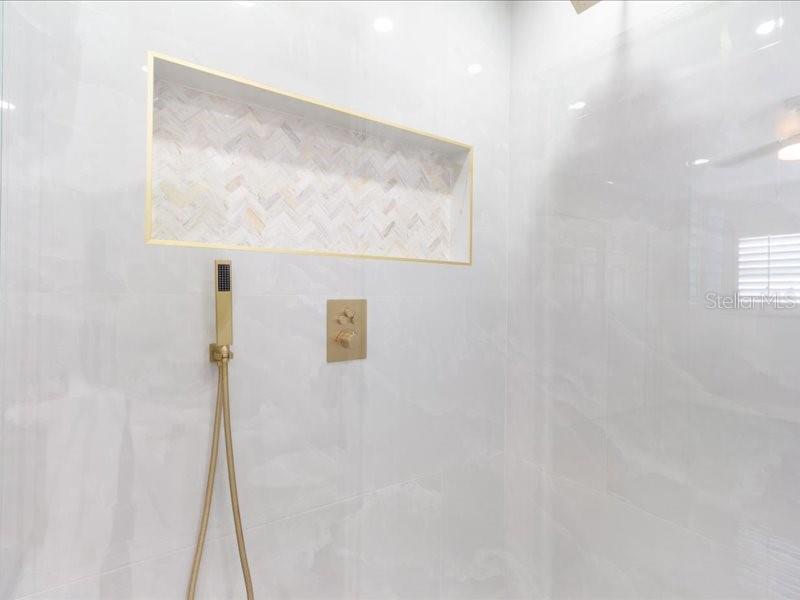 BAYBRIDGE REV - Residential