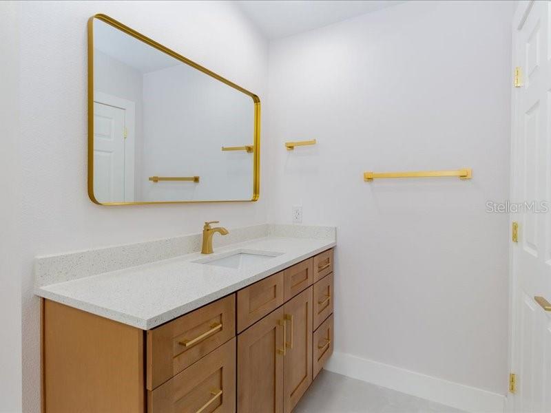 BAYBRIDGE REV - Residential