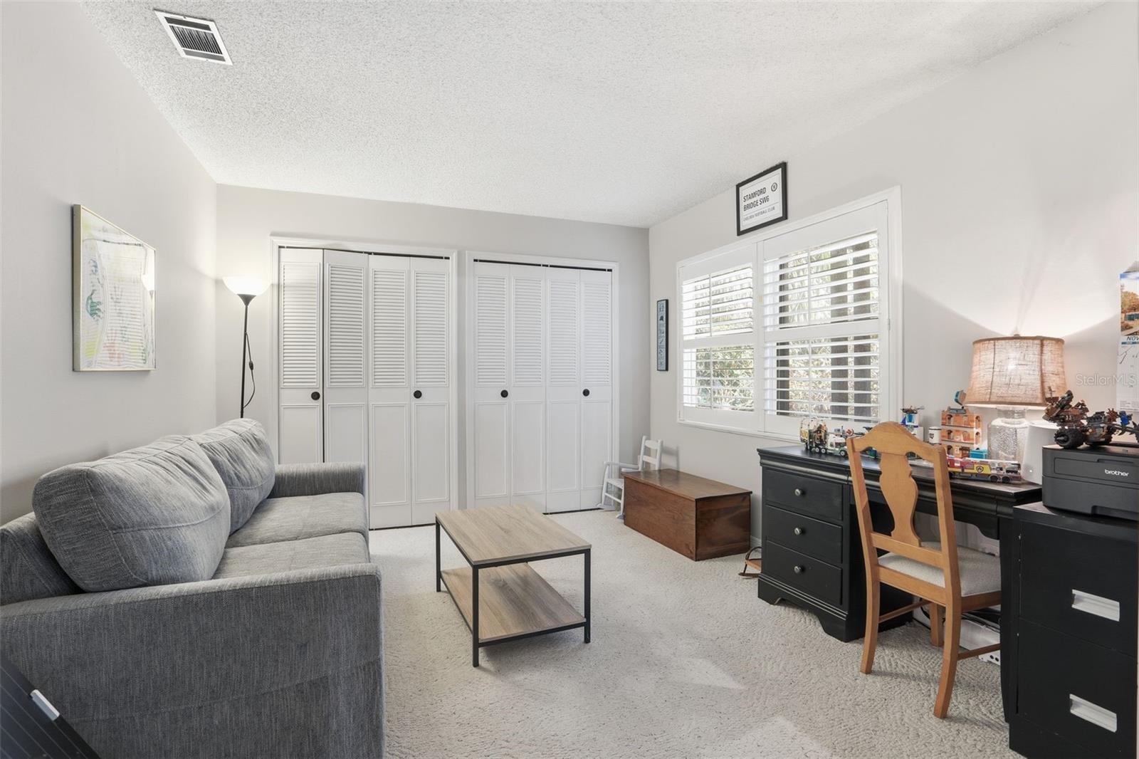 COUNTRYSIDE - Residential