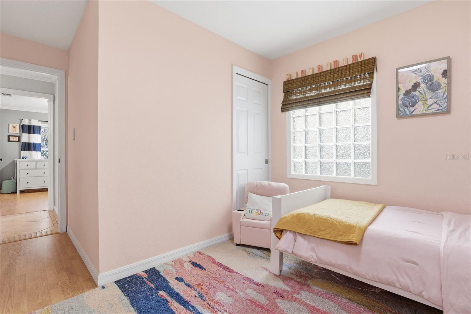 COUNTRYSIDE - Residential