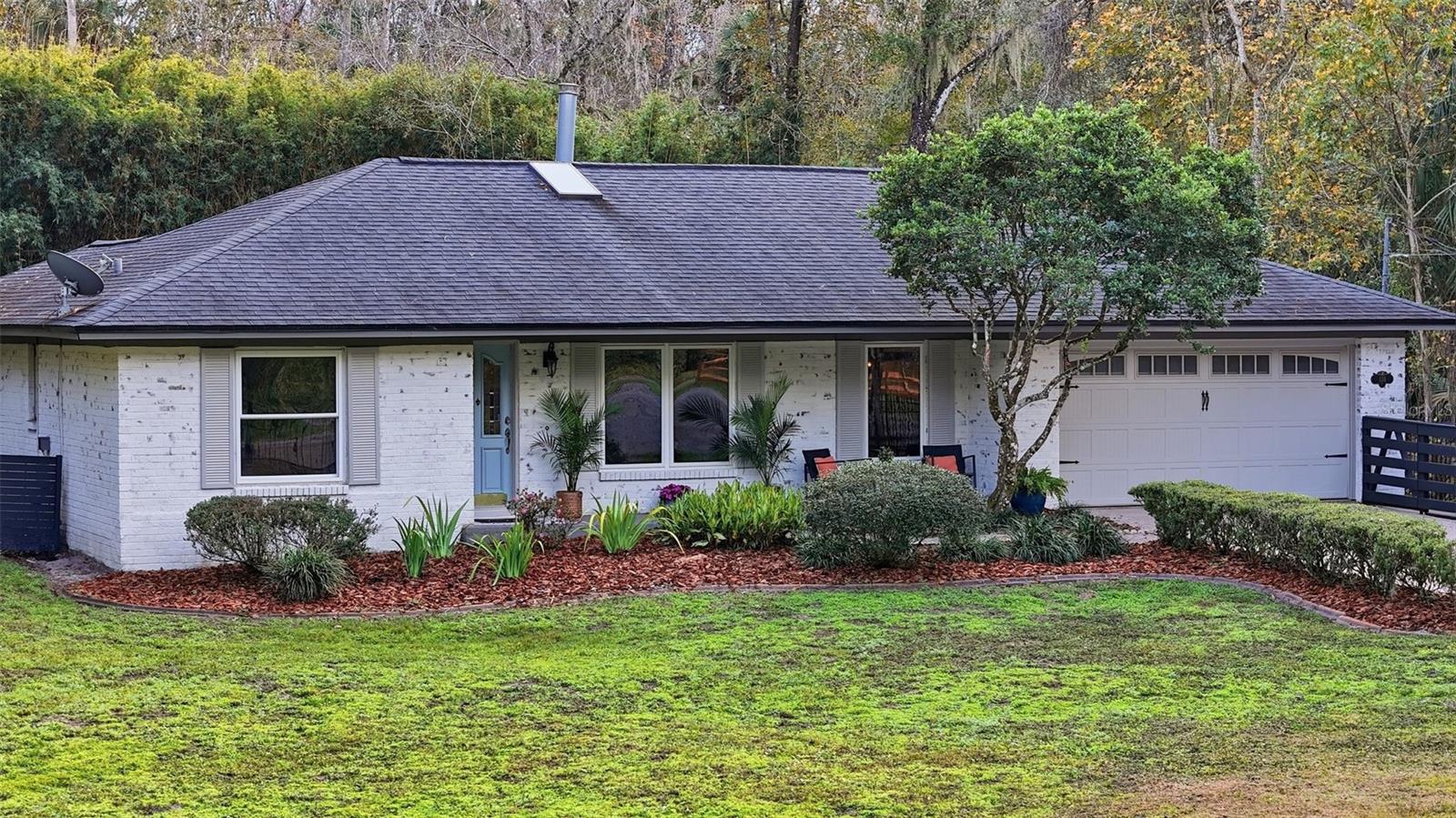 COUNTRYSIDE - Residential