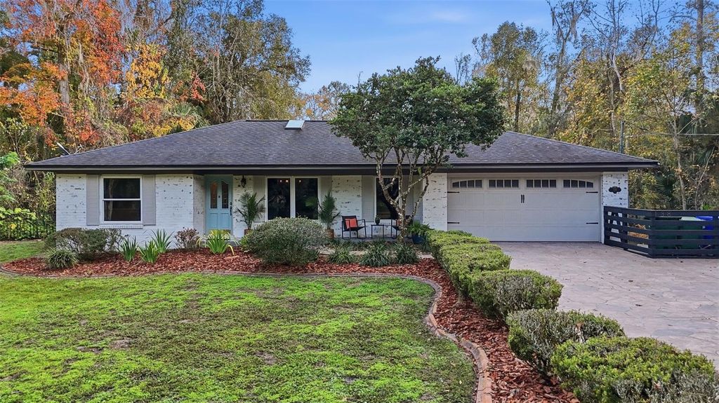 Photo of 138 Wagon Wheel Way, Lake Mary, FL 32746 (MLS # O6375574)