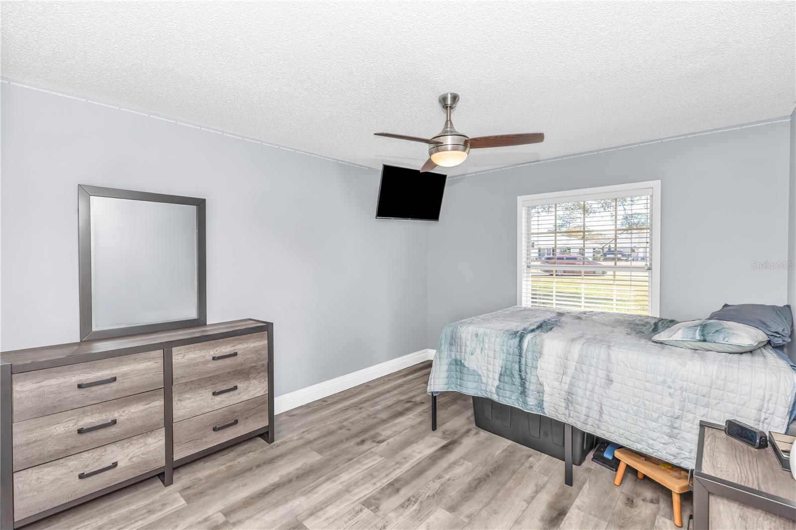 GLEN ABBEY - Residential