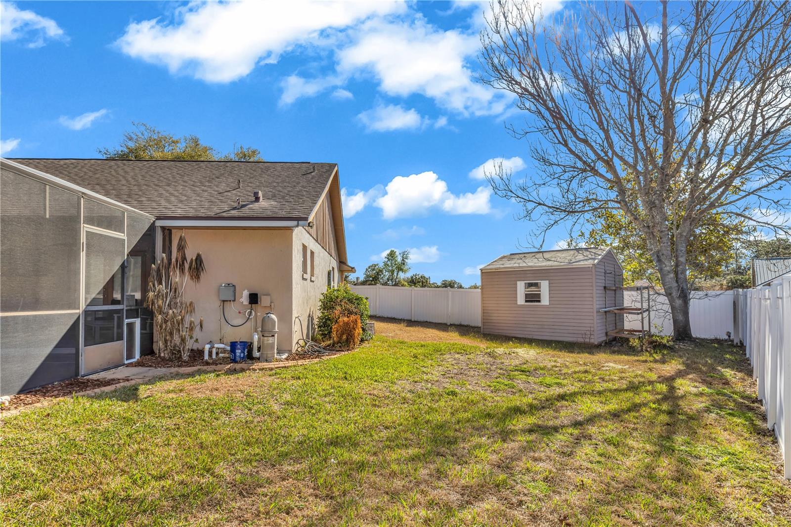 GLEN ABBEY - Residential