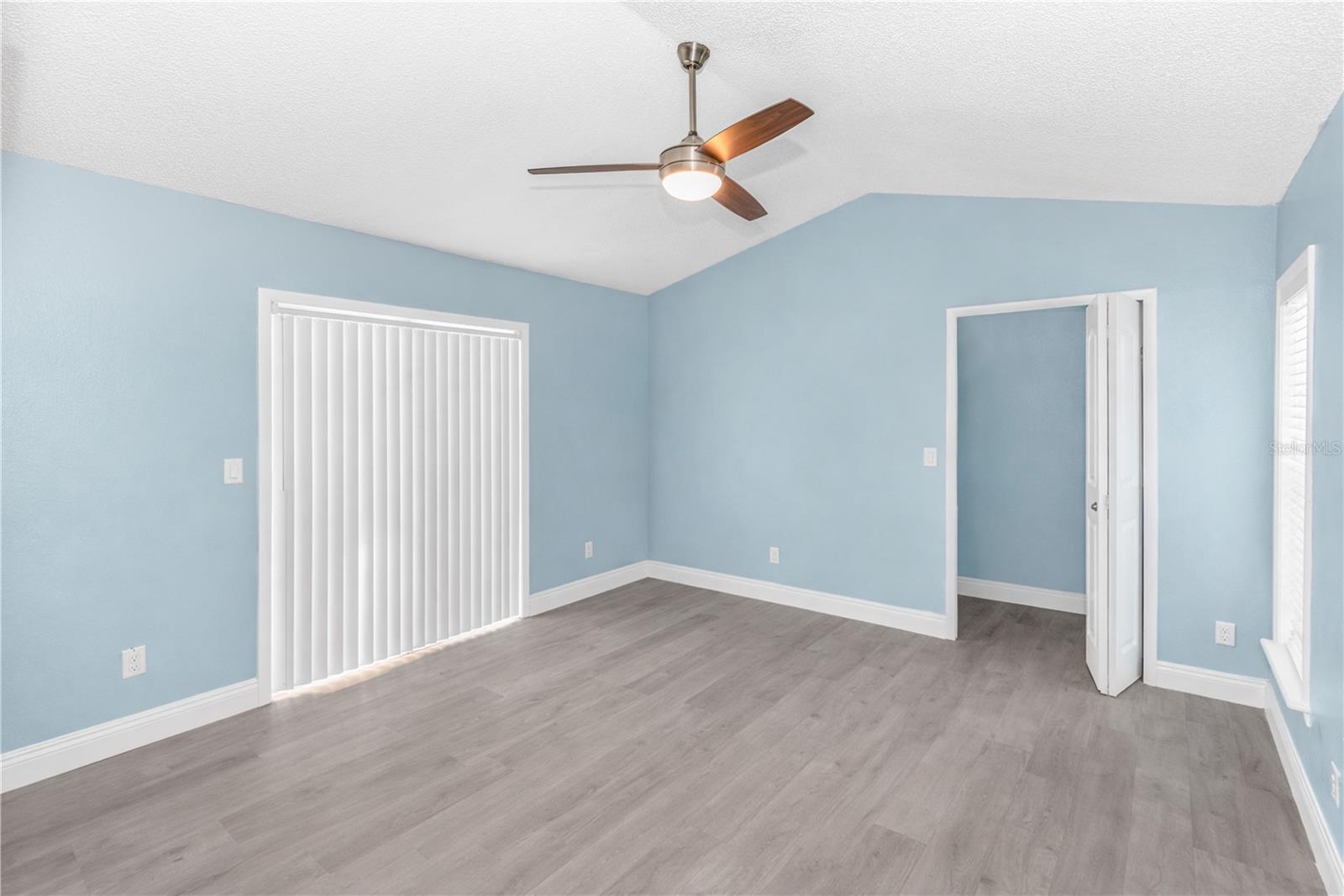 GLEN ABBEY - Residential