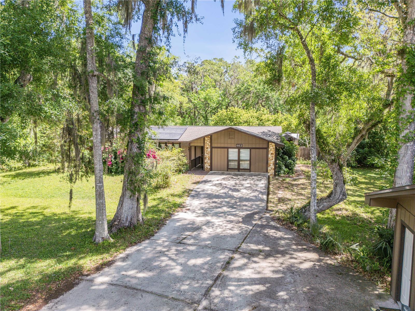 1663 HIDEAWAY LANE