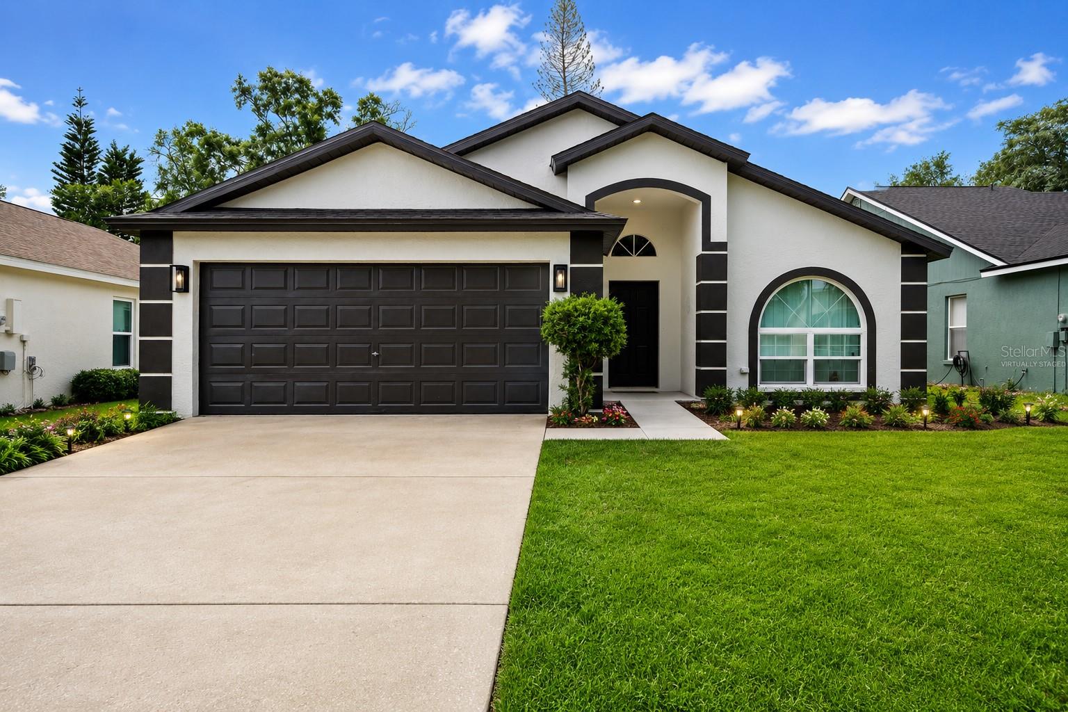 INDIAN OAKS - Residential