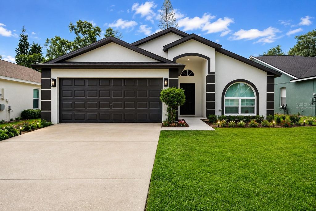 Photo of 6808 Yardley Oaks Court, Tampa, FL 33625 (MLS # TB8507914)