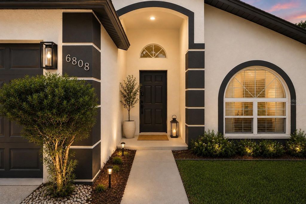 Photo of 6808 Yardley Oaks Court, Tampa, FL 33625 (MLS # TB8507914)