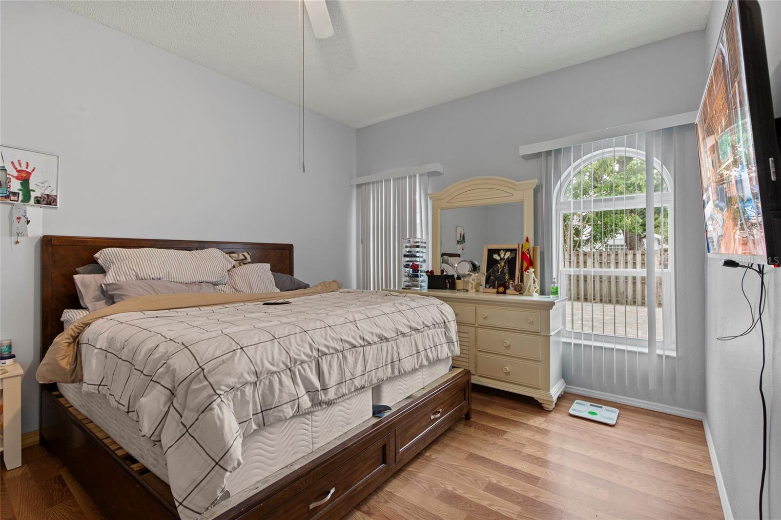 INDIAN OAKS - Residential