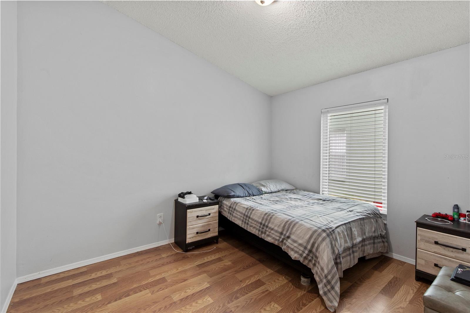 INDIAN OAKS - Residential