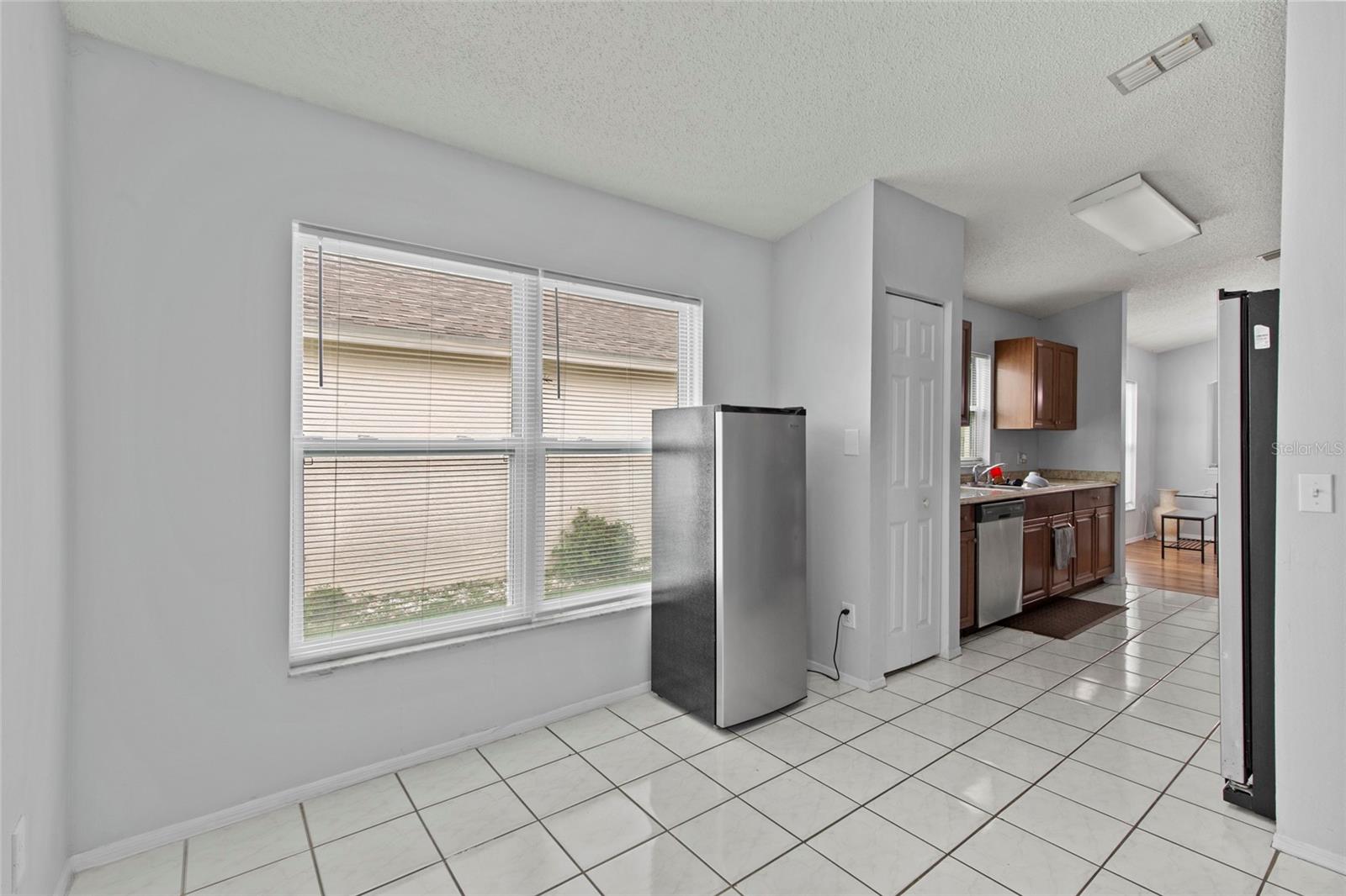 INDIAN OAKS - Residential
