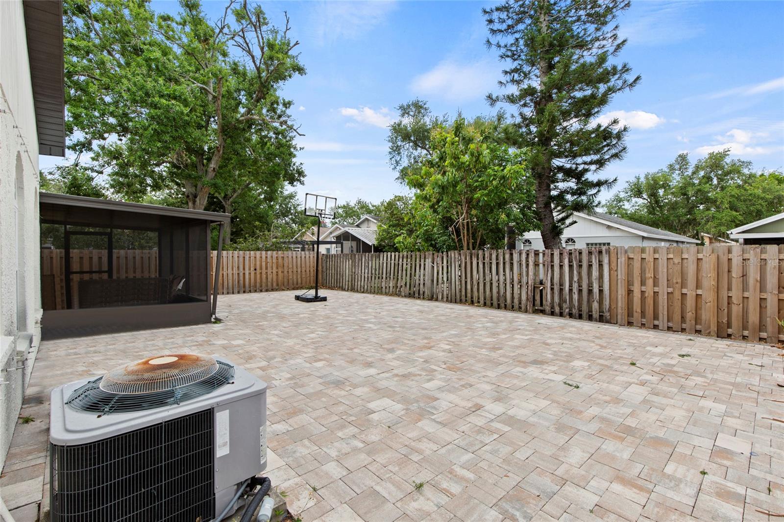 INDIAN OAKS - Residential