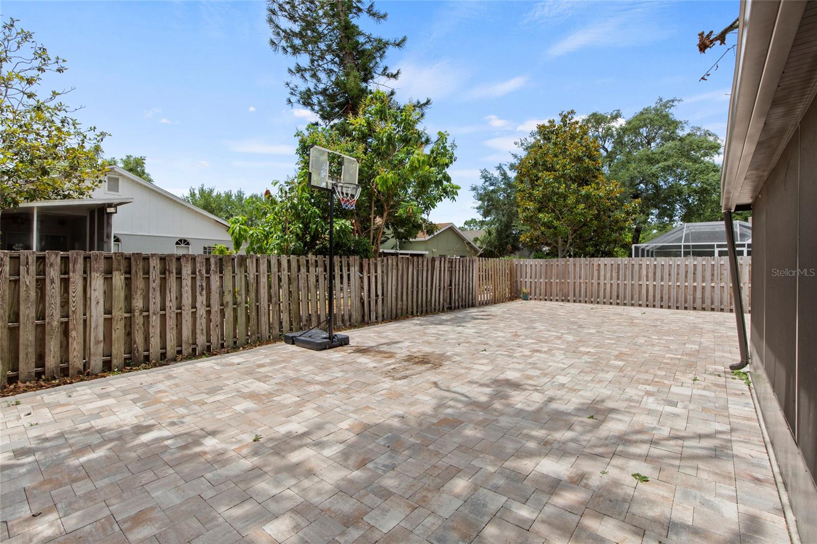 INDIAN OAKS - Residential