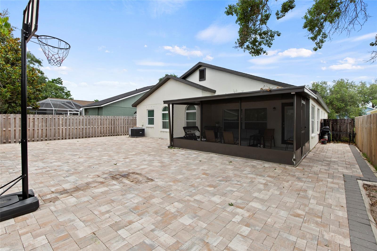 INDIAN OAKS - Residential