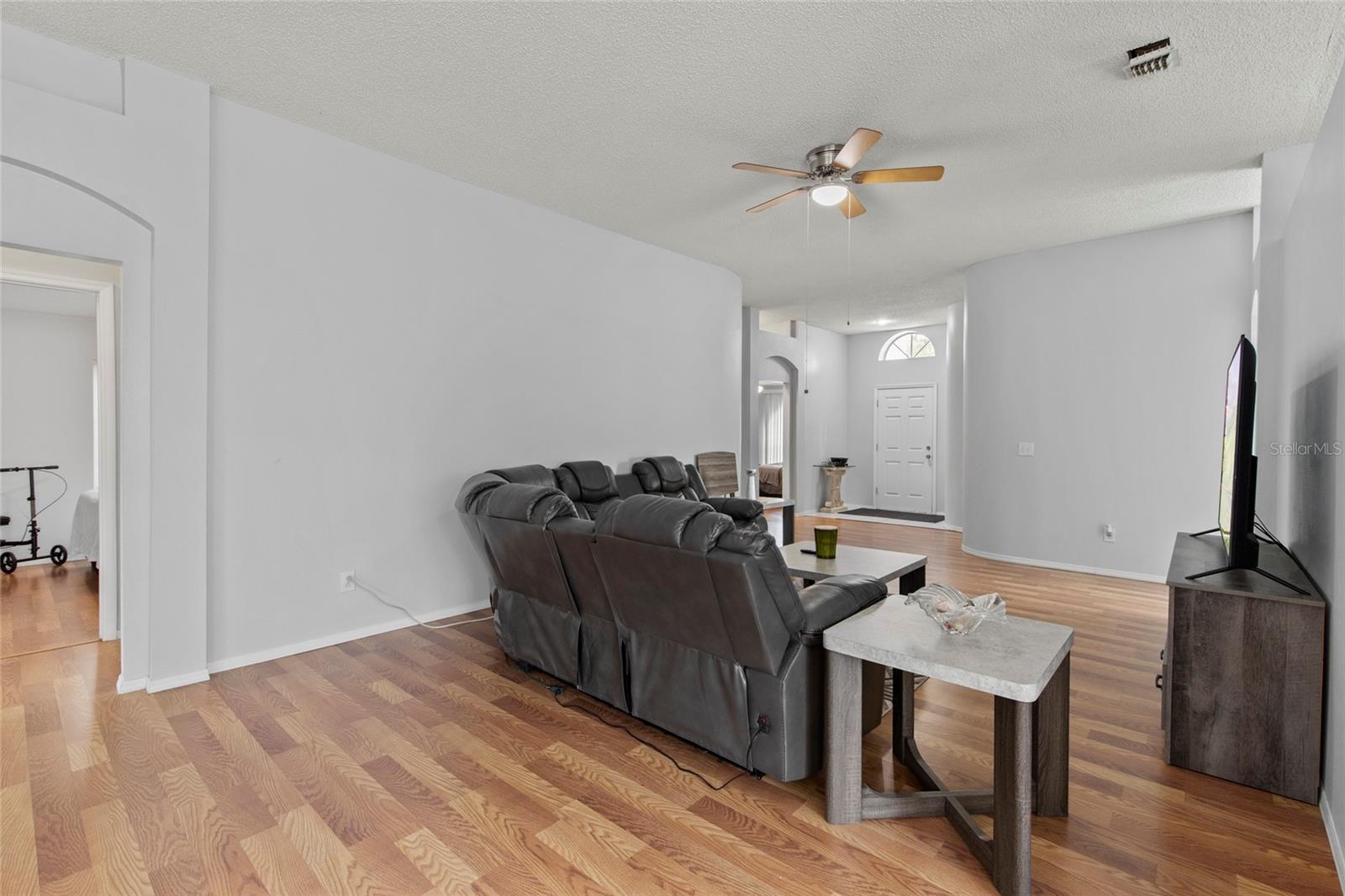 INDIAN OAKS - Residential