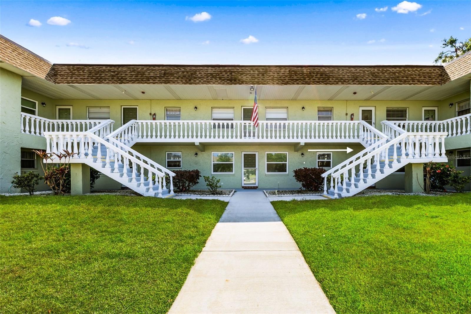 GREEN DOLPHIN PARK CONDO - Residential