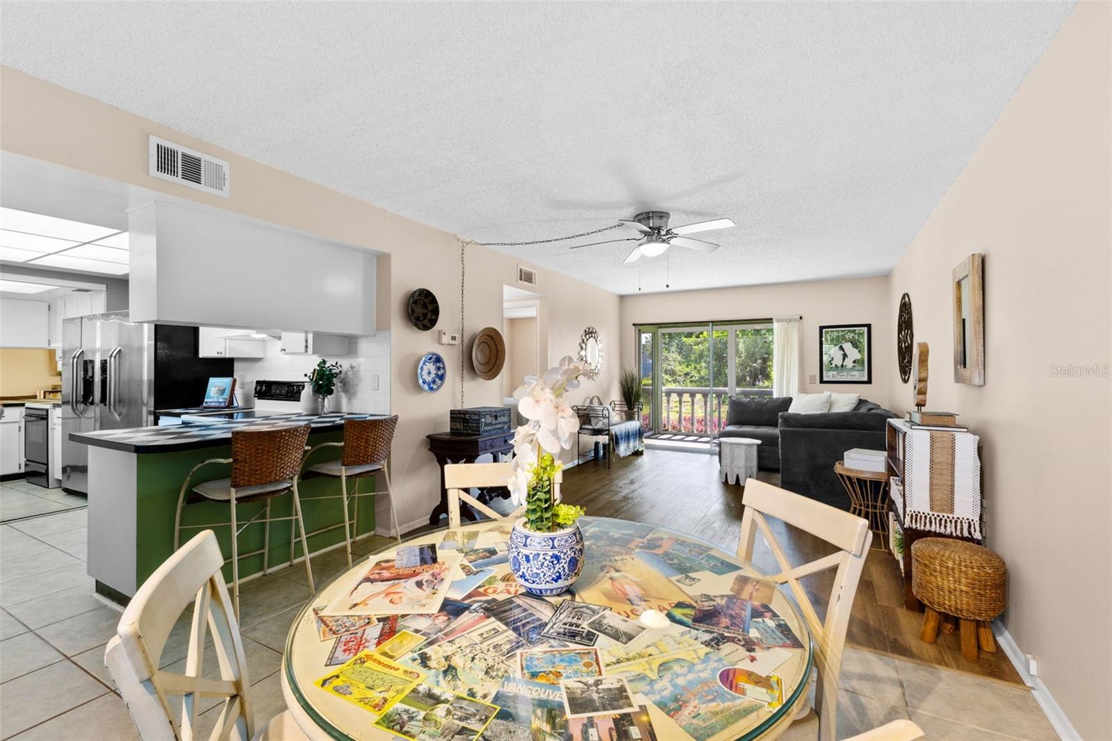 GREEN DOLPHIN PARK CONDO - Residential
