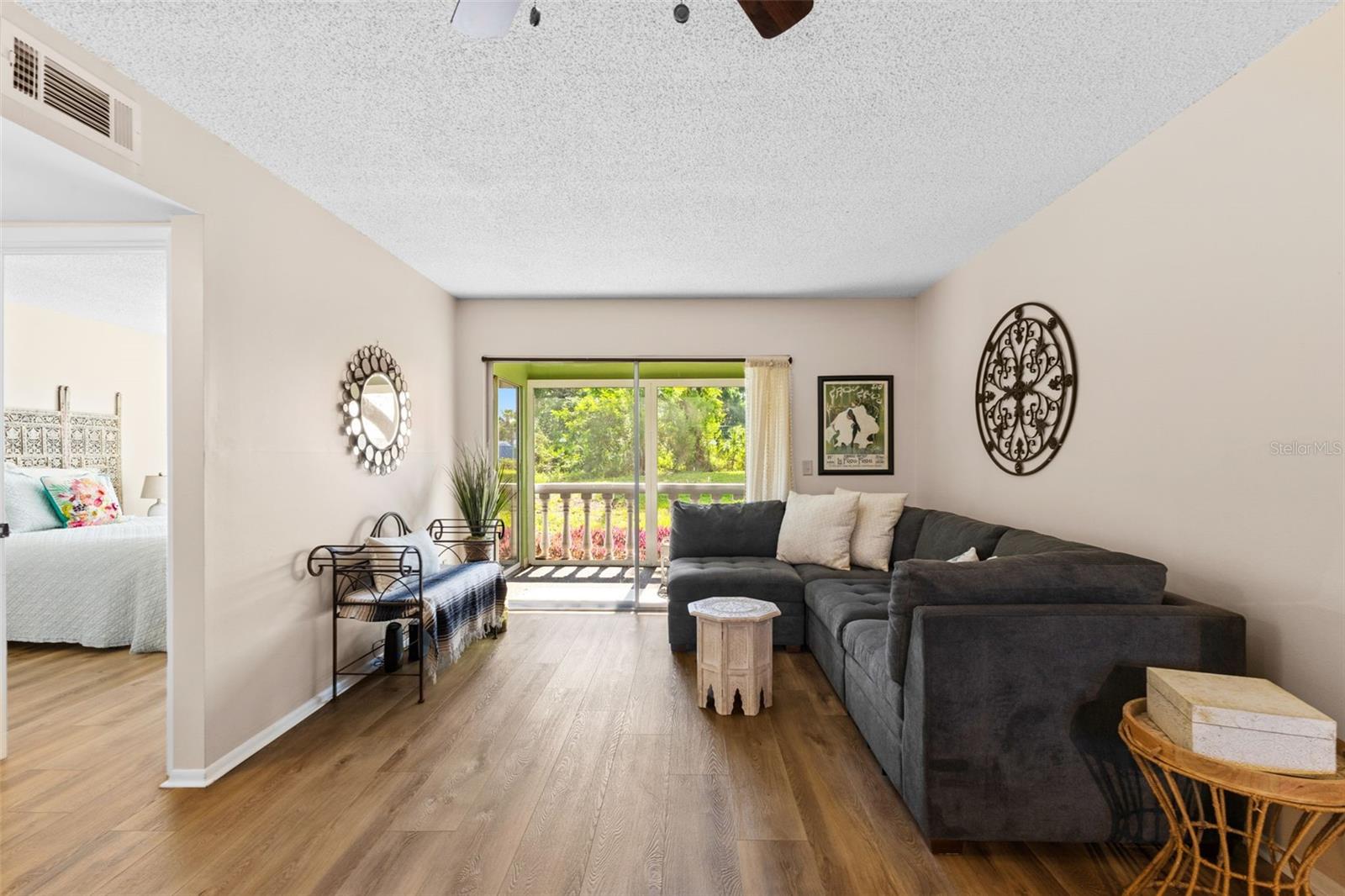 GREEN DOLPHIN PARK CONDO - Residential