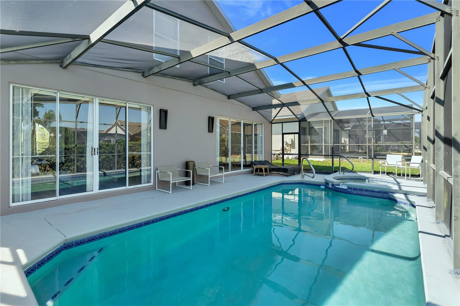 GLENBROOK SUB - Residential Lease