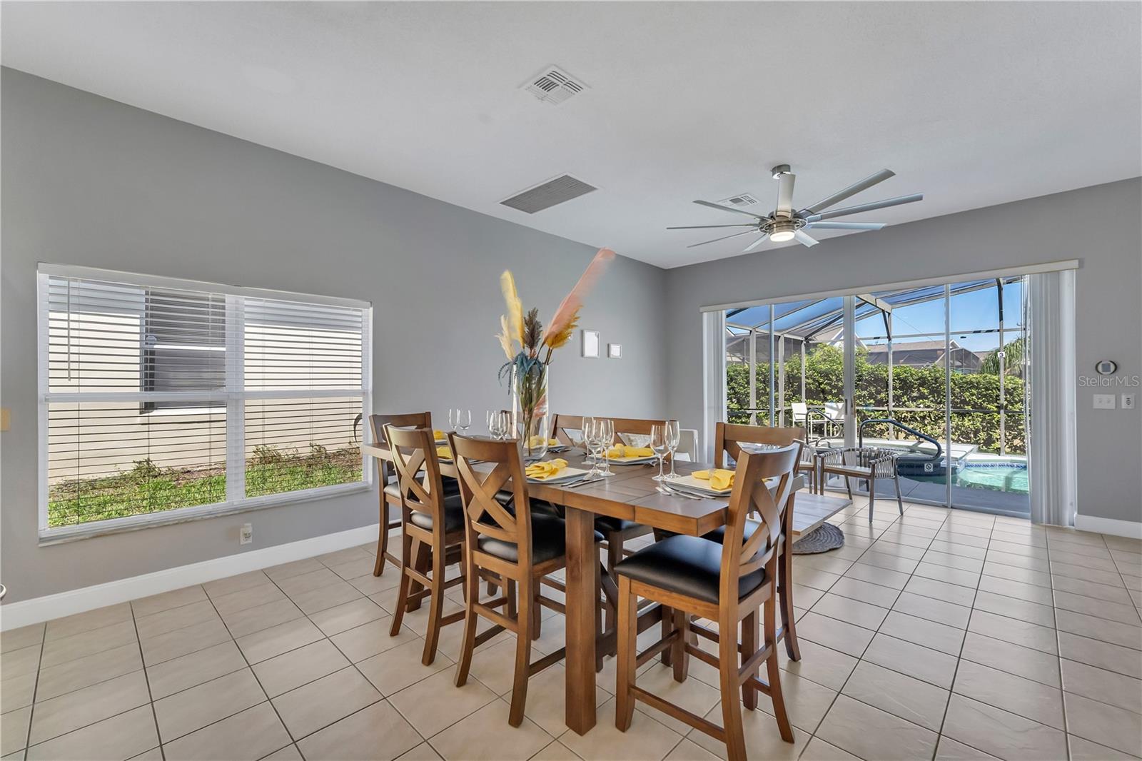 GLENBROOK SUB - Residential Lease