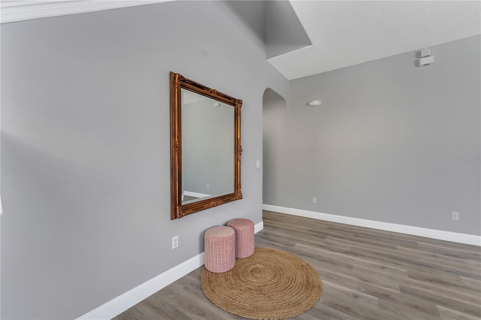 GLENBROOK SUB - Residential Lease