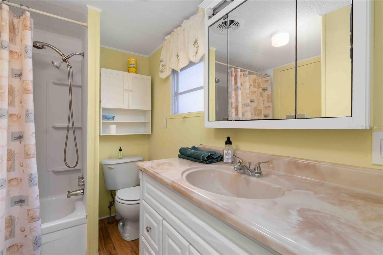 EDGEWATER PINES ROC INC UNREC - Residential