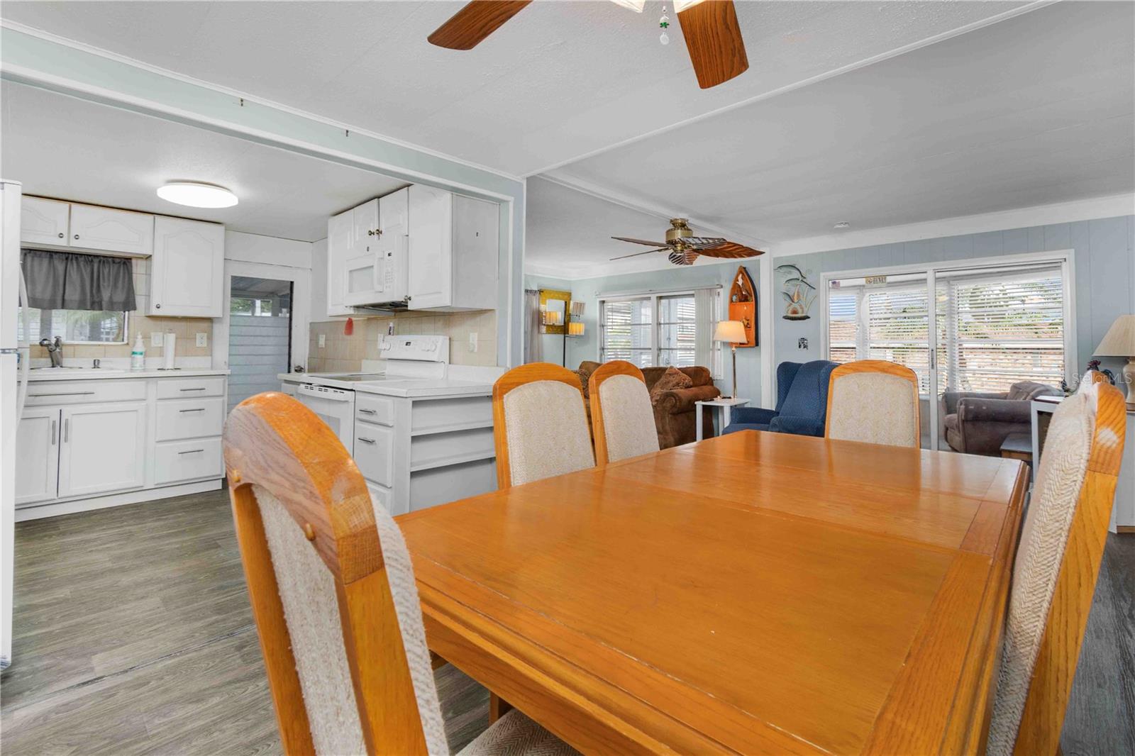 EDGEWATER PINES ROC INC UNREC - Residential