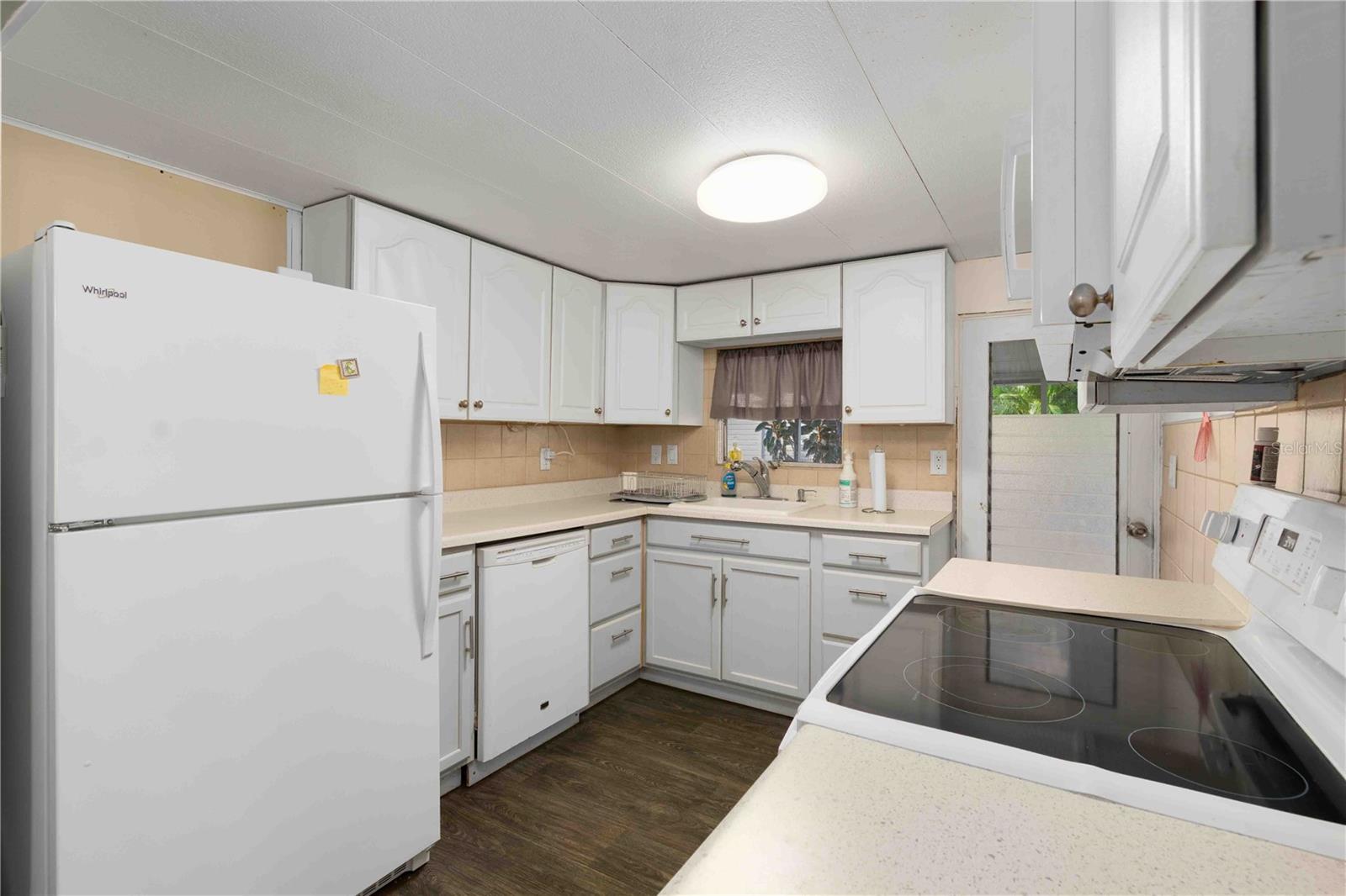 EDGEWATER PINES ROC INC UNREC - Residential