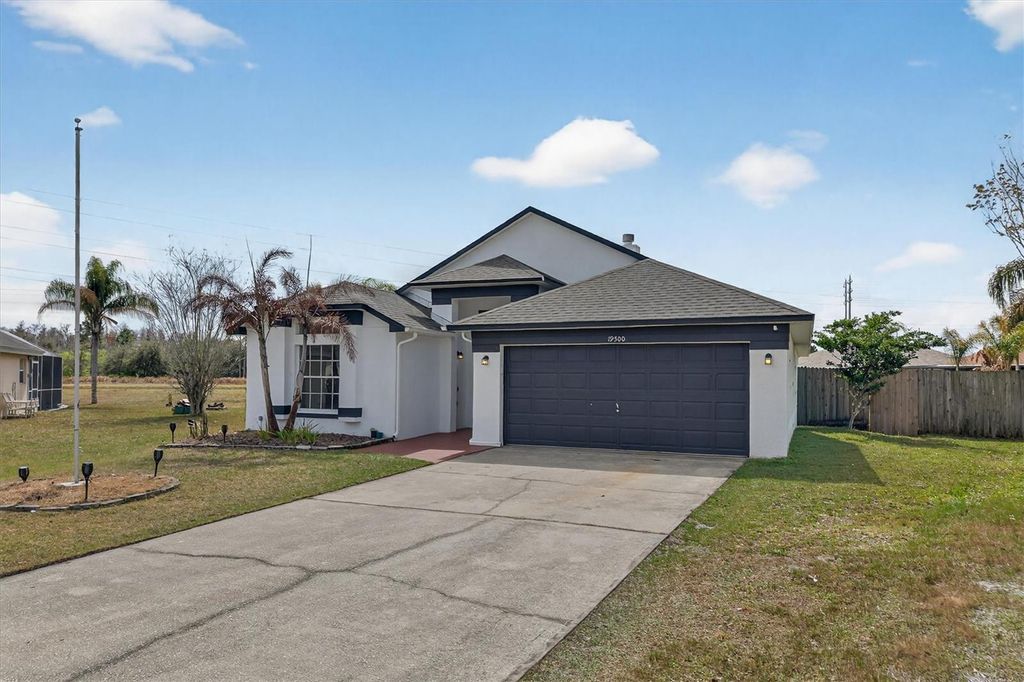 Photo of 19500 Glen Elm Way, Orlando, FL 32833 (MLS # O6388357)